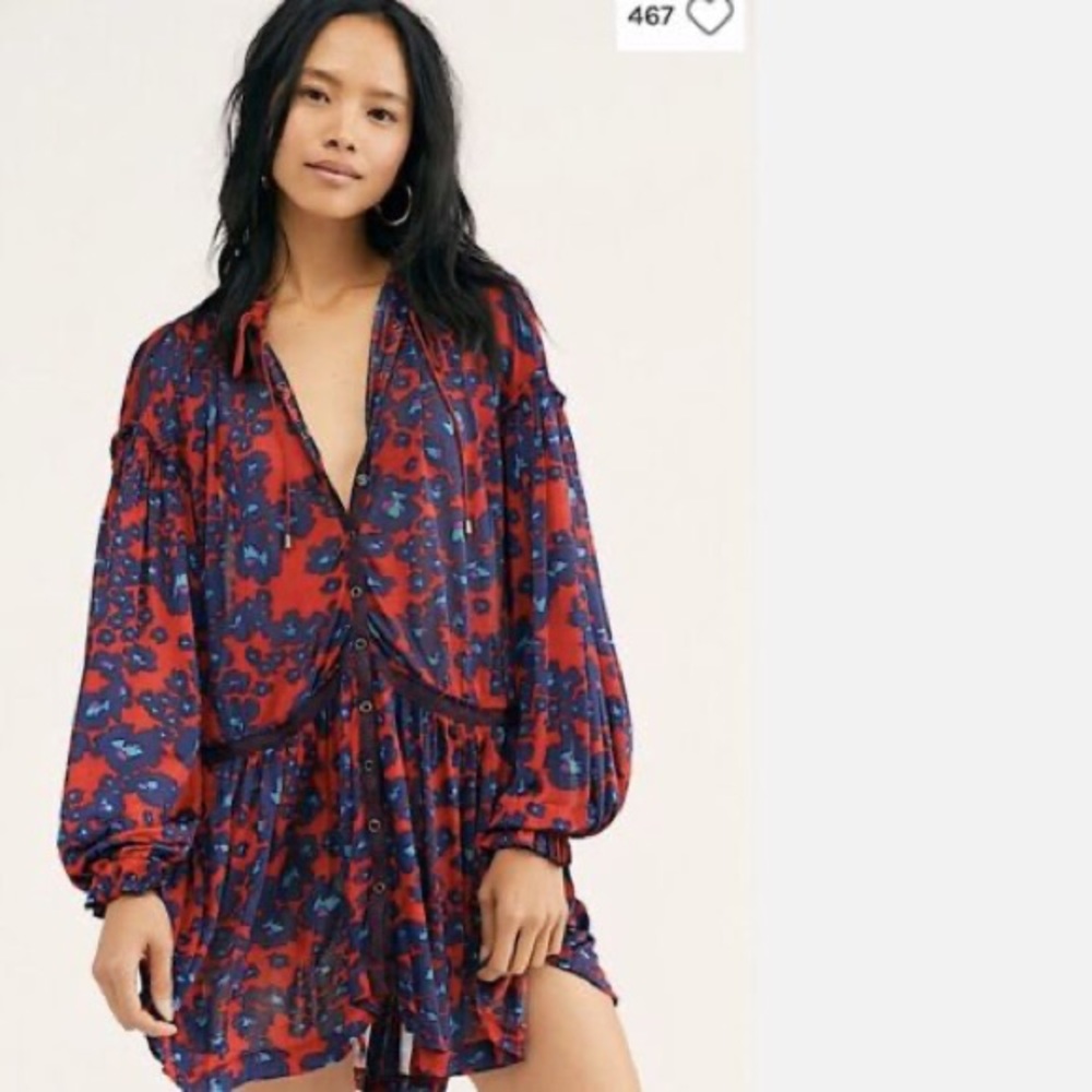 Women's Red & Blue Floral Button-Front Long-Sleeve Tunic